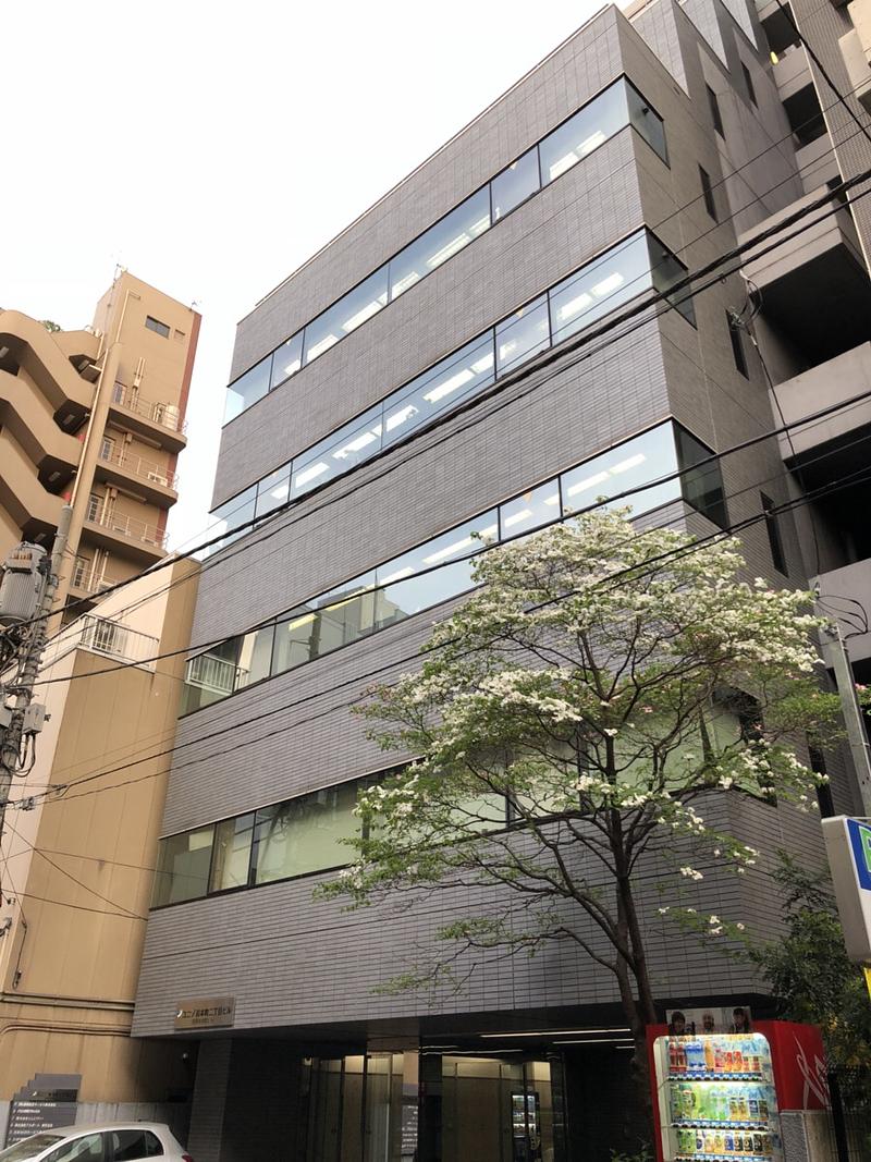 THE PORTAL IWAMOTOCHOの外観Front