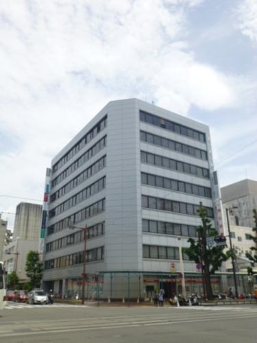 日本生命松山市駅前ビルの外観Front
