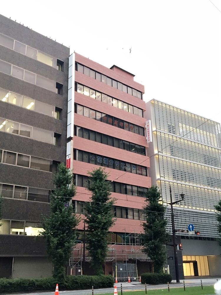 尚亜ビルの外観Front