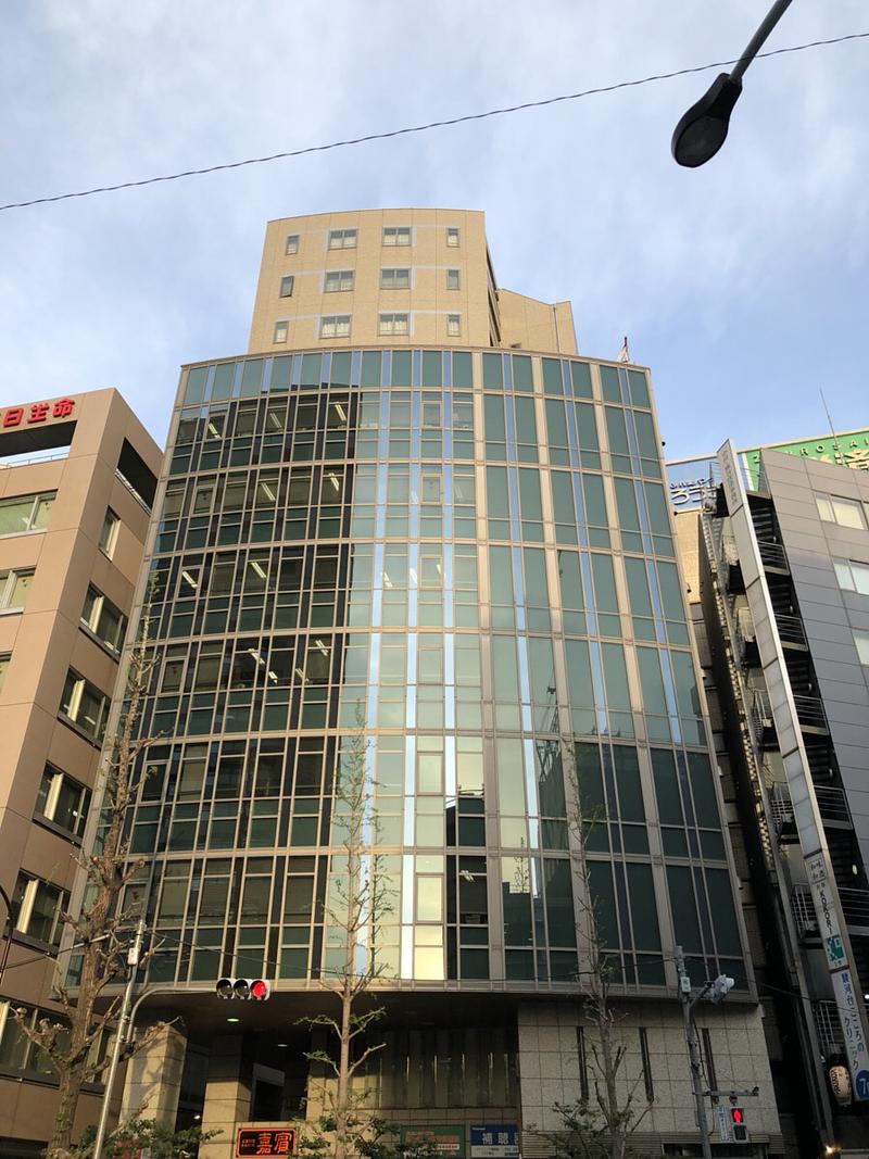 新御茶ノ水アーバントリニティビルの外観Front