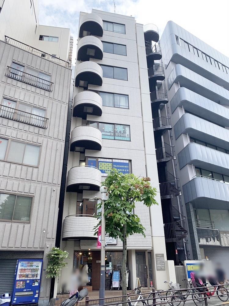 三田マルハチビルヂングの外観Front