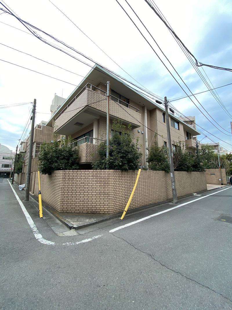 ミヤケホームズの外観Front