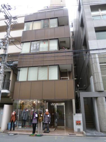 北梅田清和ビルの外観Front